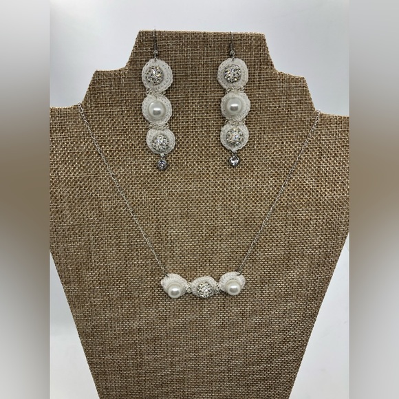 3-Piece Necklace Set - Picture 1 of 3